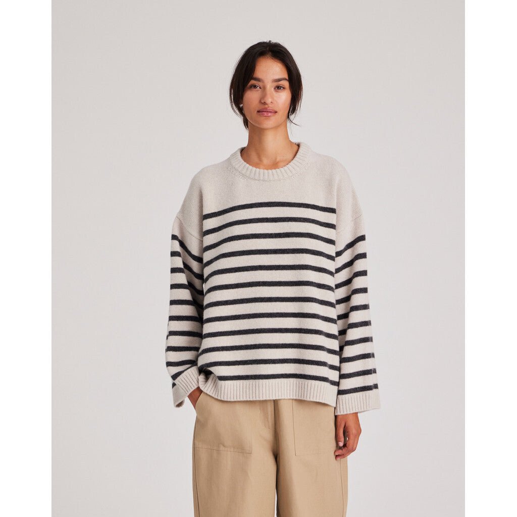 Barbera stripe lambswool jumper - Dark grey stripe - Gai+Lisva - Butik Verk, en livsstilsbutik i hjertet af Dragør