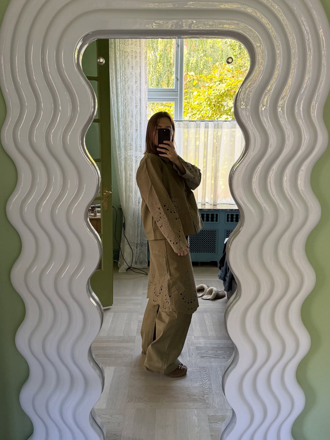 @cathdelichtenberg