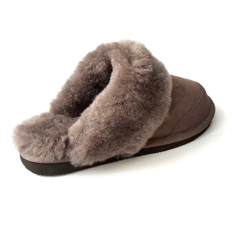 new-zealand-boots-womens-slipper-taupe_4.jpg